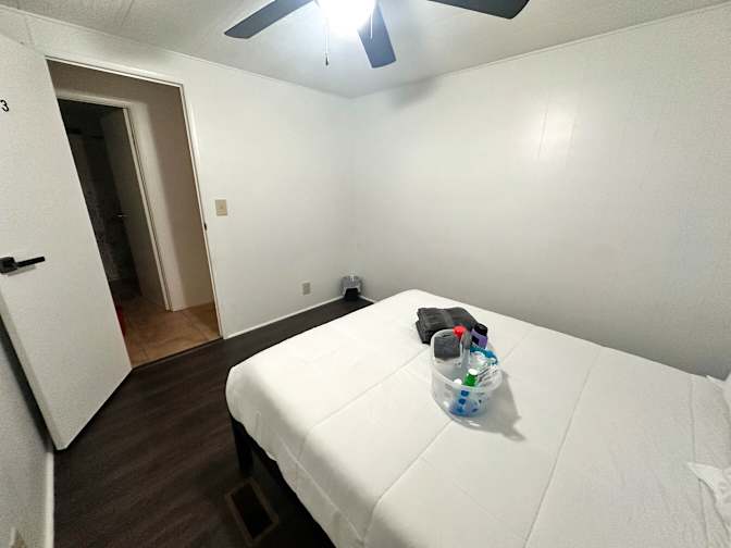 Juan Gomez's room