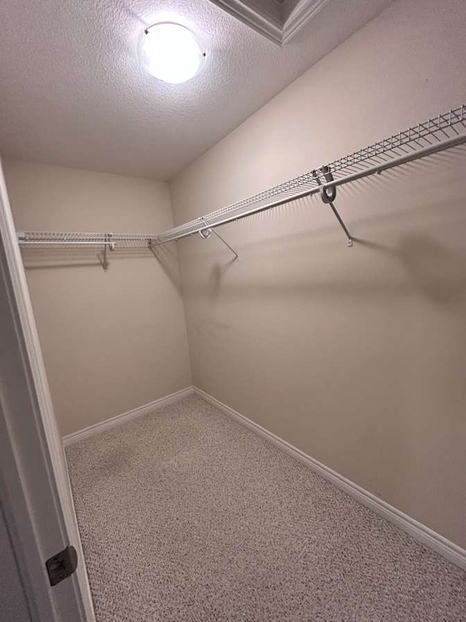 Uberra's room