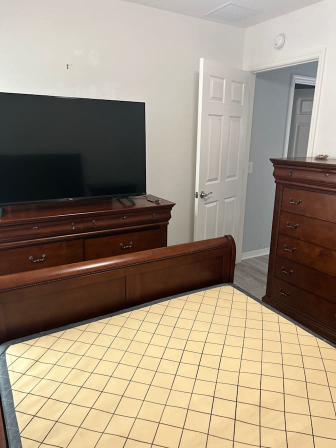 Walter Charles Christie Jr's room