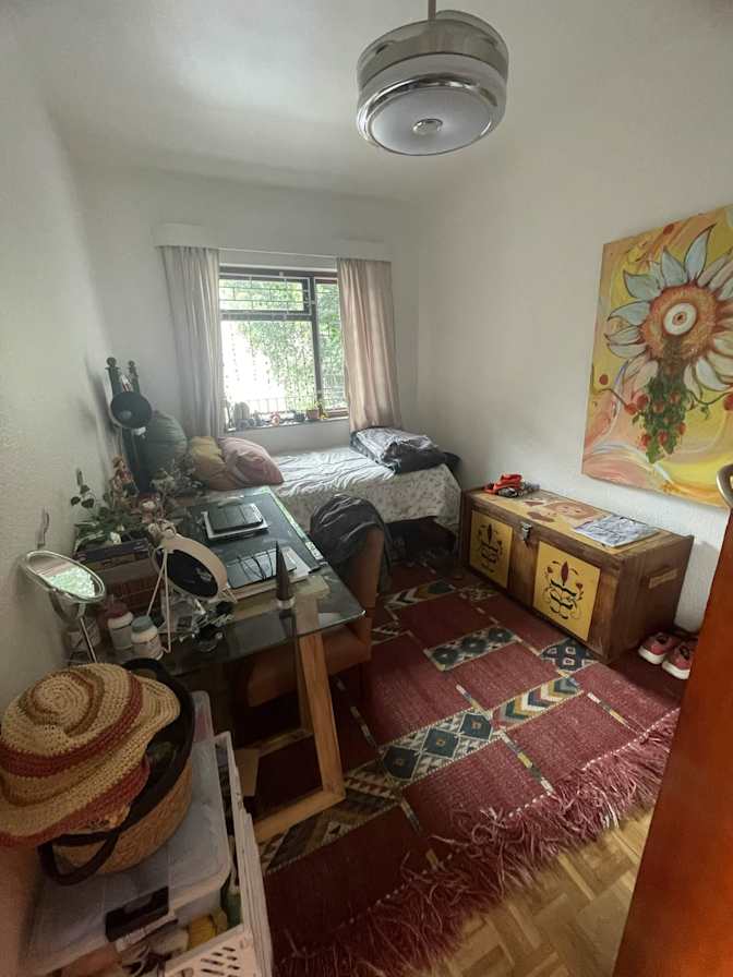Nina Schwartz's room