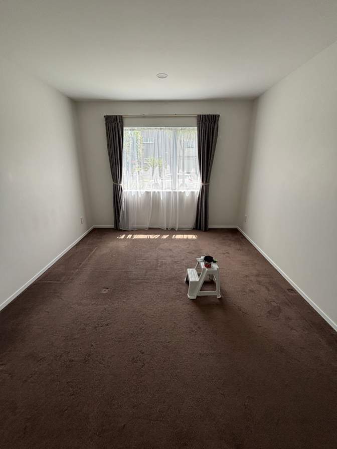 Lou's room