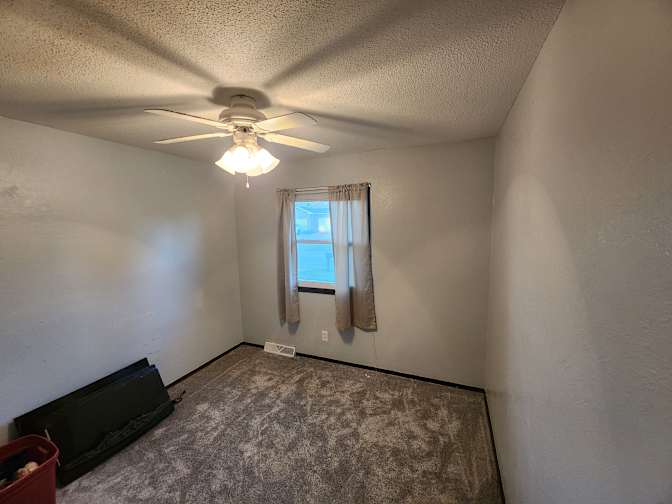 Derek Huebbe's room