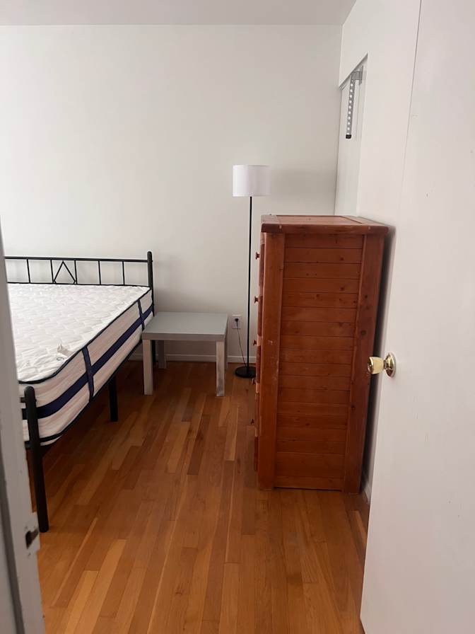 Tanesha's room