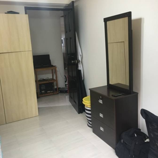 Sourav's room