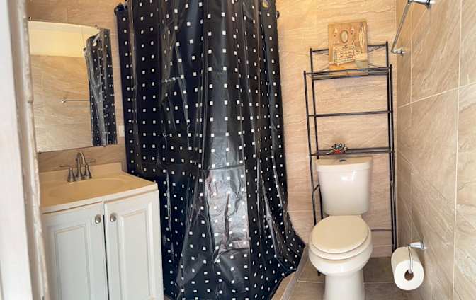 mariana diaz's room