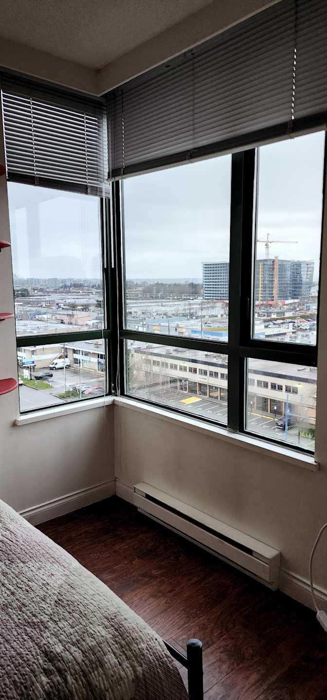 MELODY ZAFARALLA's room