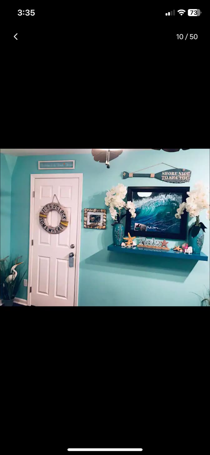 Naomi Sparkle's room