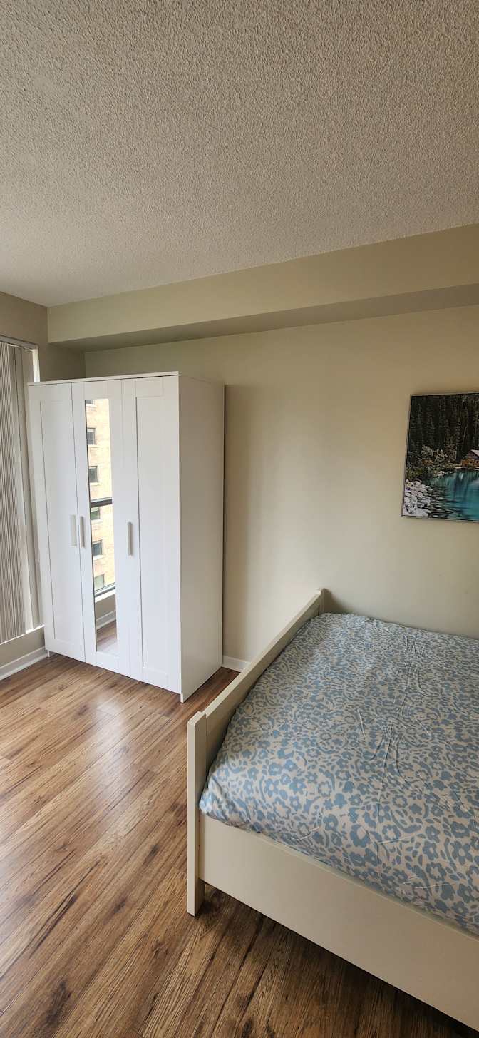 Ellie's room
