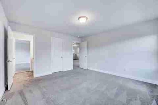 Alcove Rooms's room