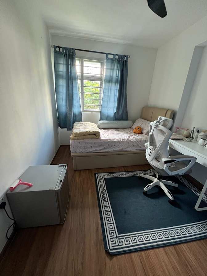 Shafeeq's room