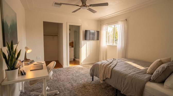 PadSplit's room
