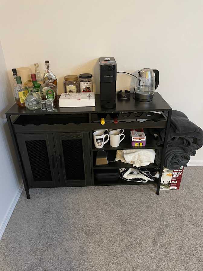 Hector's room
