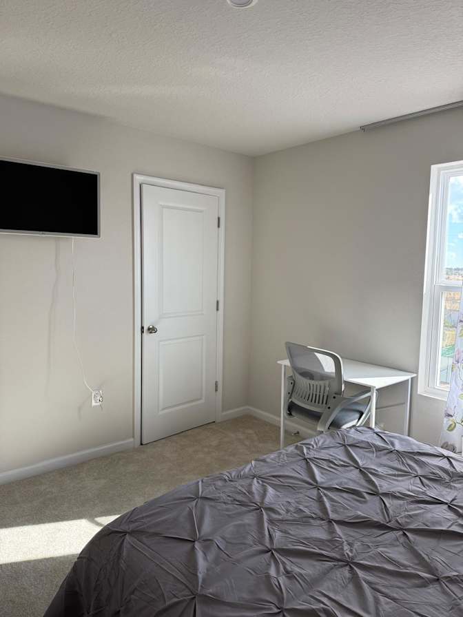 PadSplit's room