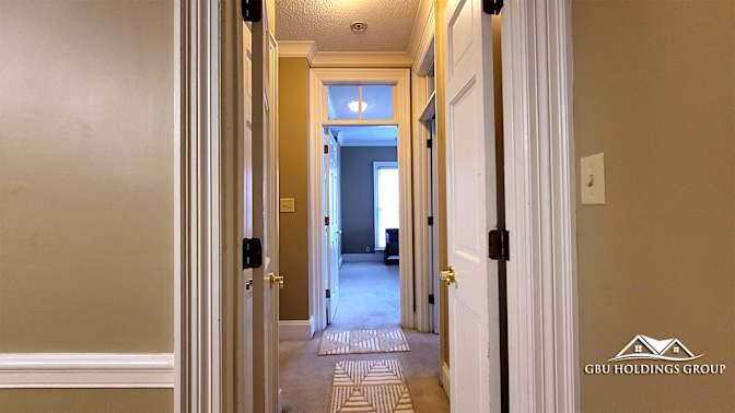 GBU Holdings Group's room