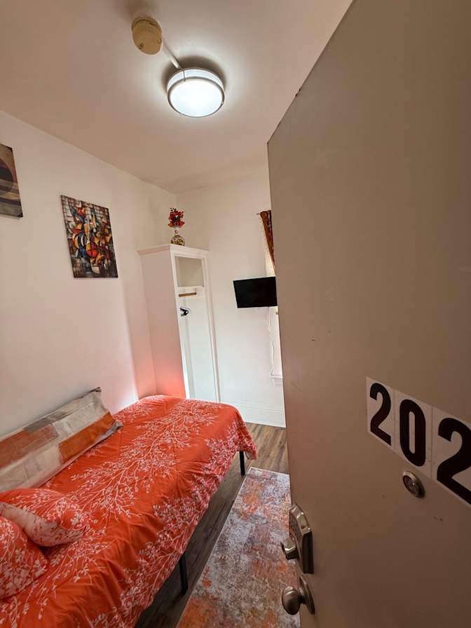Ike's room