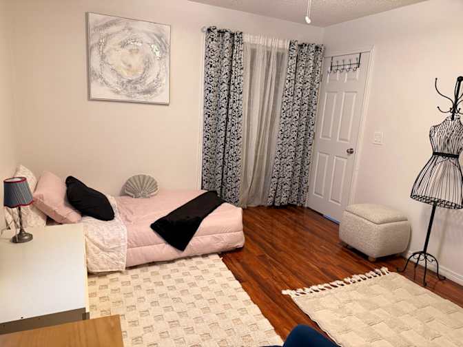 Sophya's room
