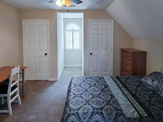 PadSplit's room