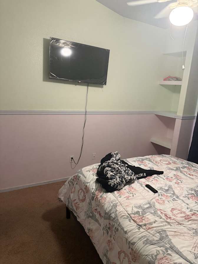 Ovington's room