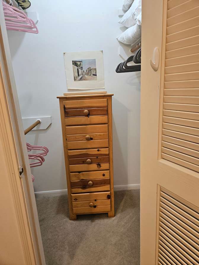 Donna's room
