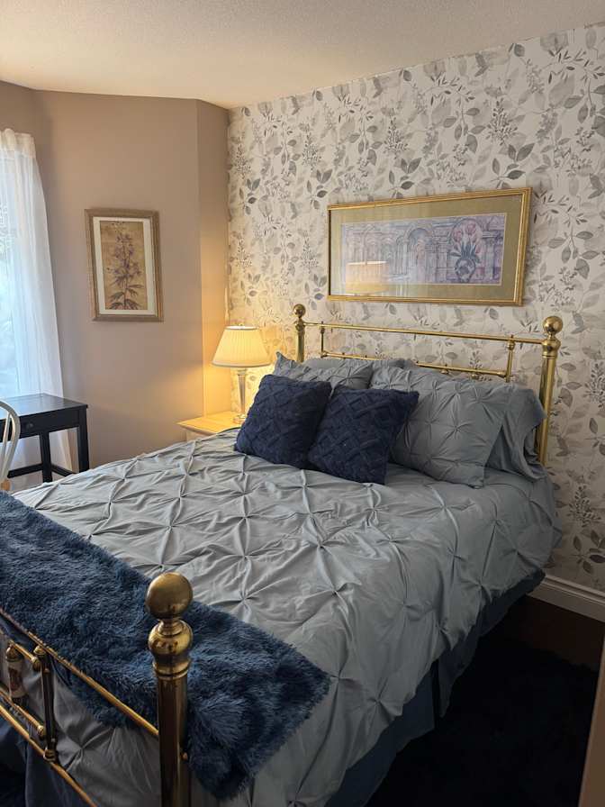 Yvette Gagnon's room