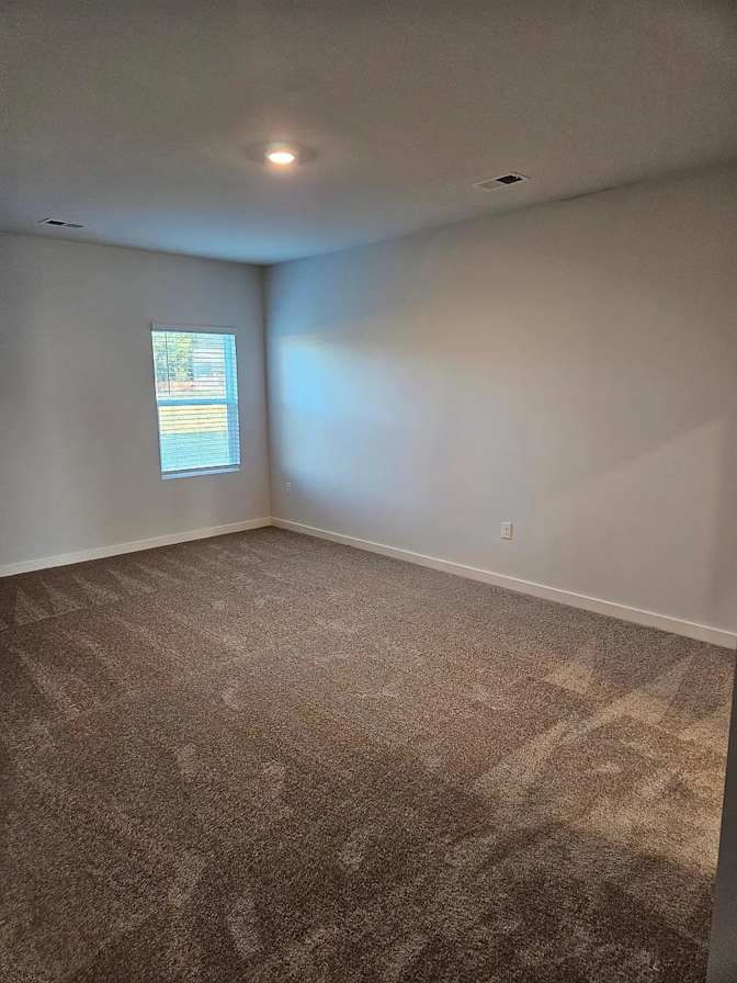 Alcove Rooms's room