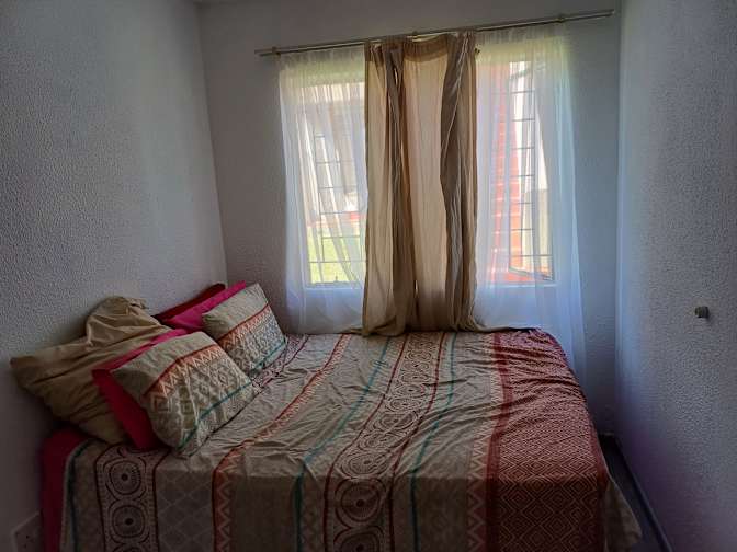 Zi's room