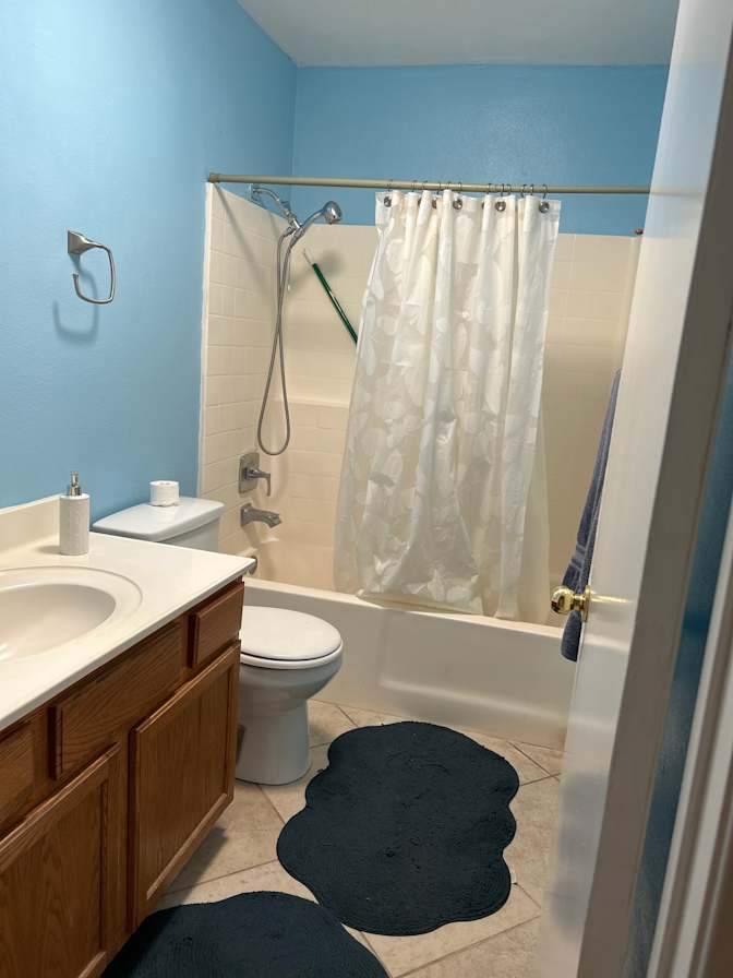 Al's room