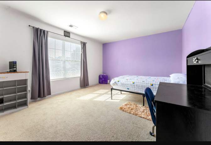 PadSplit's room