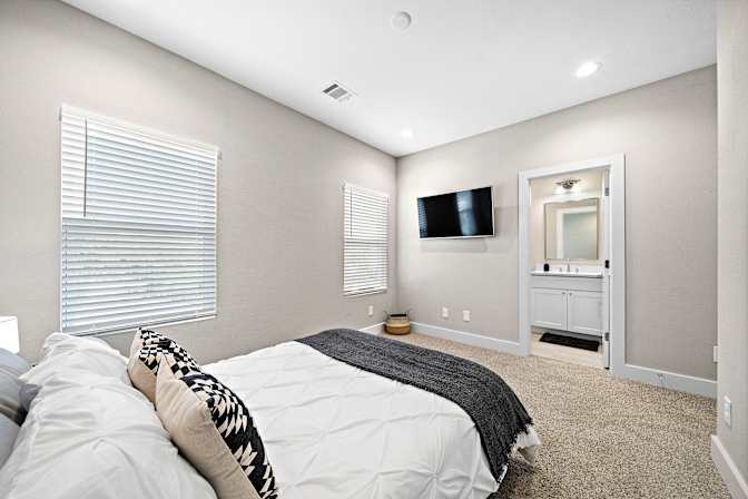 Lily's room