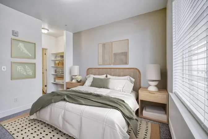 Annie's room