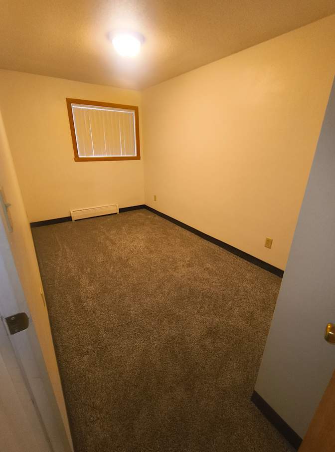 Ian C Dorminey's room