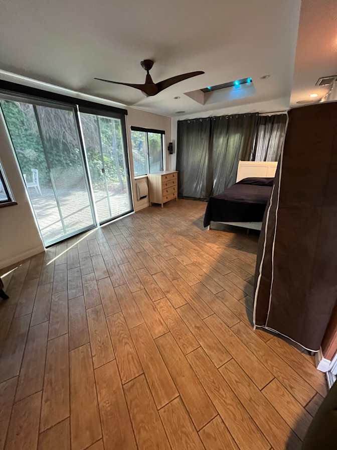 Ali's room