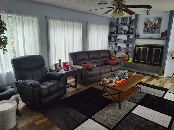 Mark Fain's room