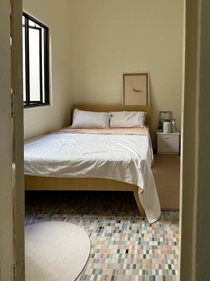 Tracy's room