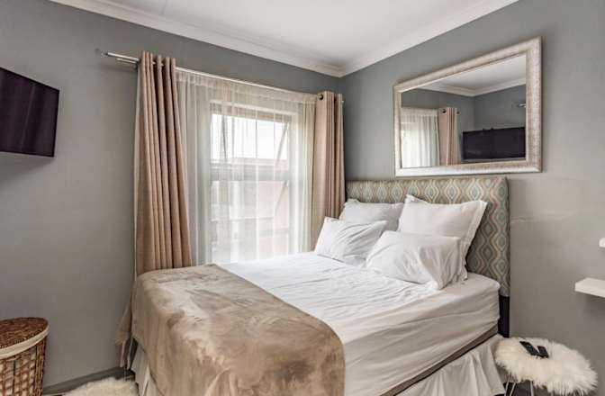 MN Buthelezi's room