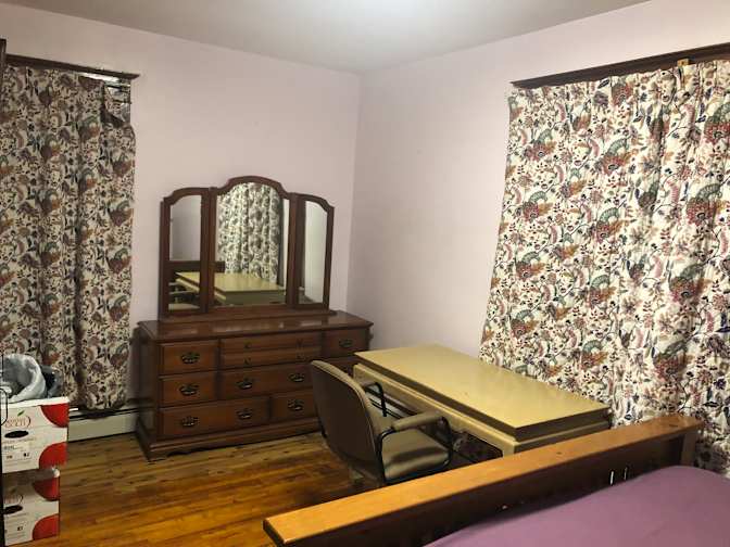 FRANCIS's room