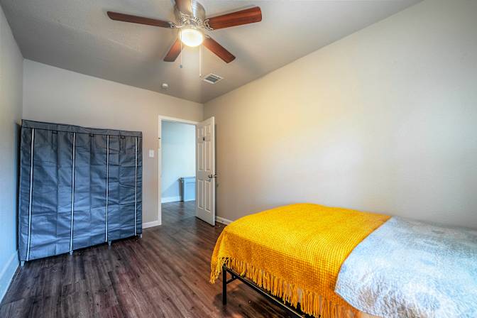 PadSplit's room