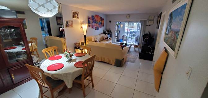 Flor Bello's room
