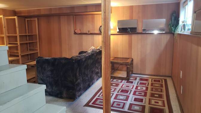 Sara Brown's room
