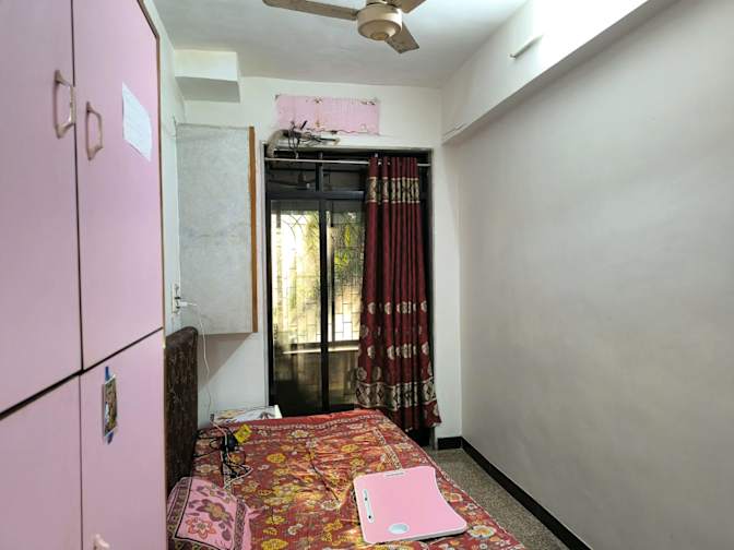 Chakshu vaidya's room