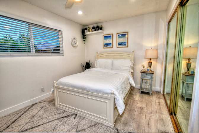 Kim's room