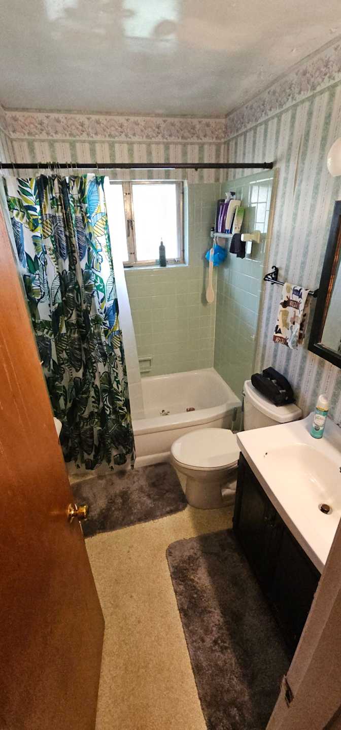 TJ Carson's room