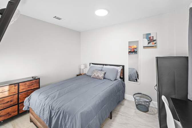 PadSplit's room