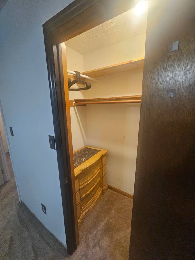 CL&C Property Management and Consulting's room