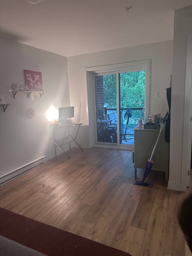 Kelliya's room