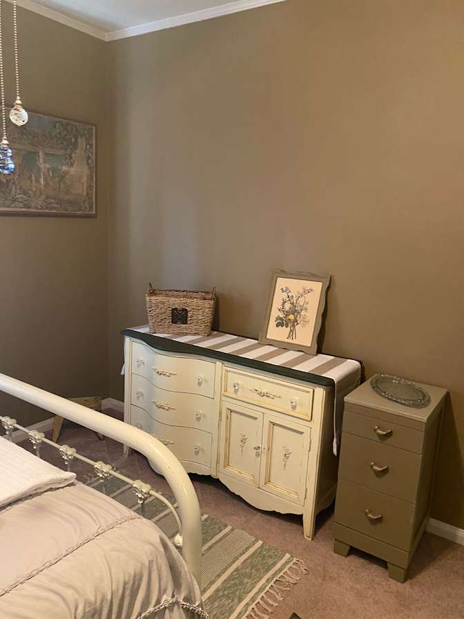 Werner Properties's room
