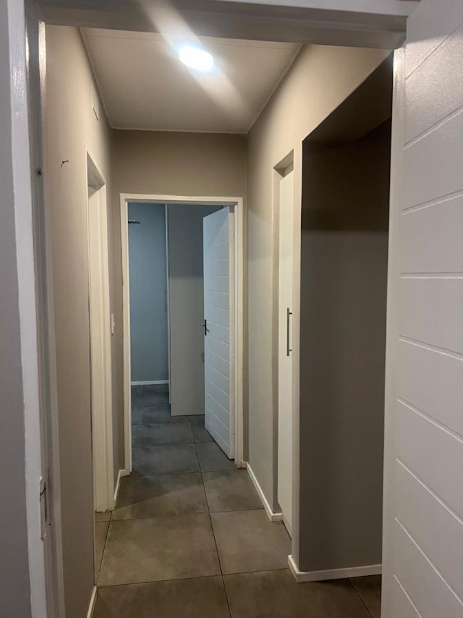 Linda's room