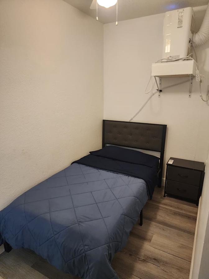 Pablo Ochoa's room