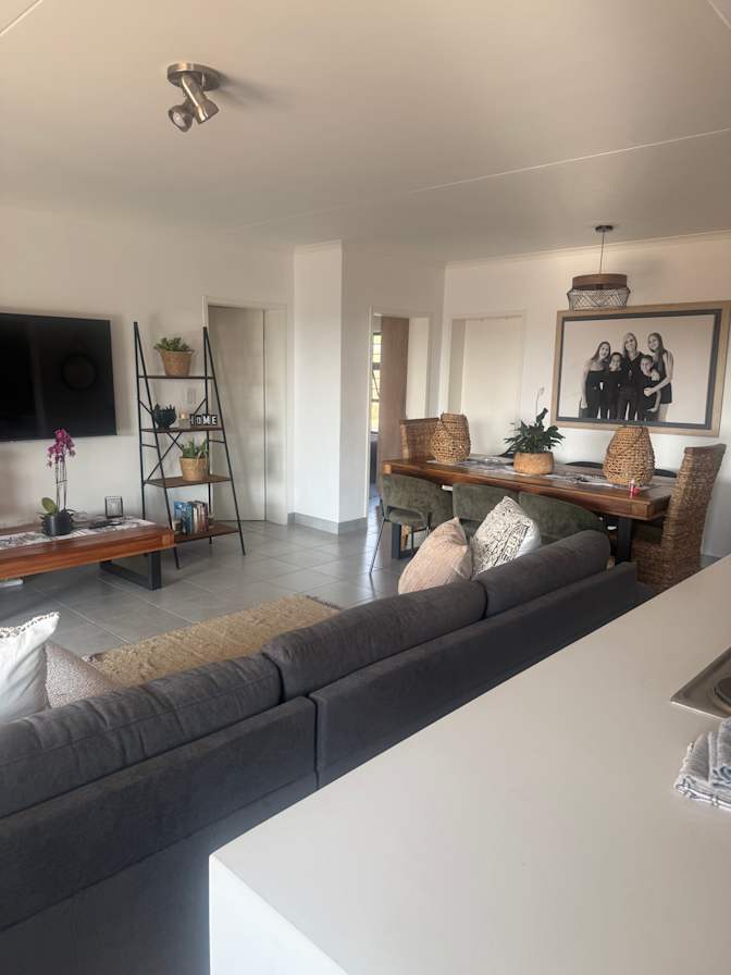Corne Swanepoel's room