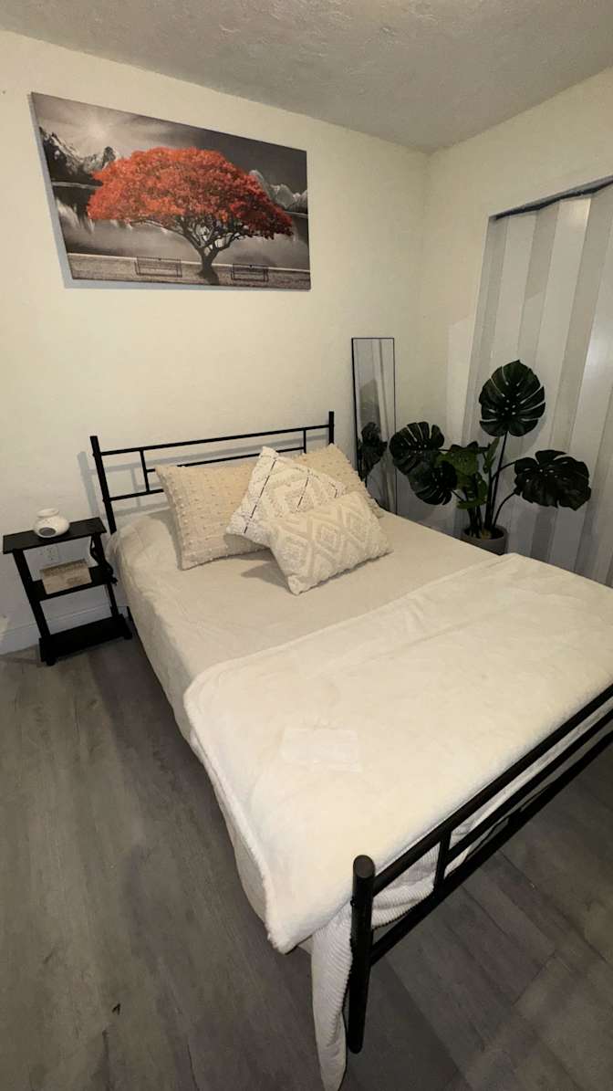 PadSplit's room
